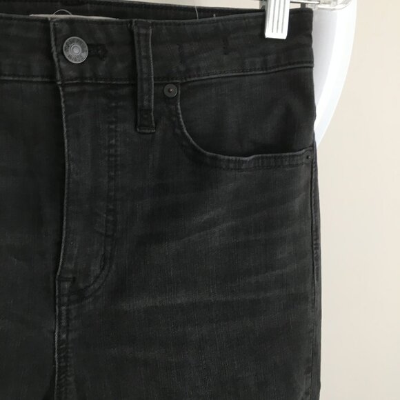 MADEWELL 5 Pocket Black Wash Curvy High Rise Raw Hem Distressed Skinny Jeans - Picture 8 of 14